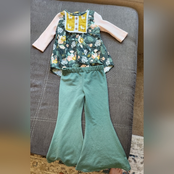 ric rac and ruffles Matching Sets Ric Rac Ruffles 2t Outfit Poshmark